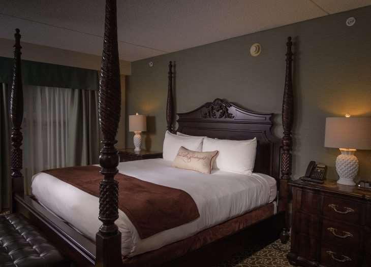 D. Hotel Suites & Spa Holyoke Ruang foto