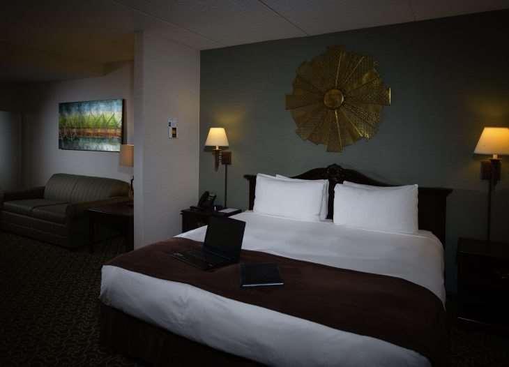 D. Hotel Suites & Spa Holyoke Ruang foto